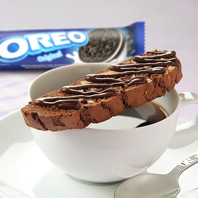 EASY & CRISPY OREO BISCOTTI