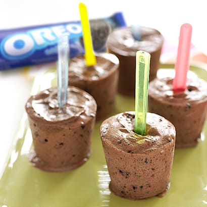 OREOS & CREAM PUDDING POPS