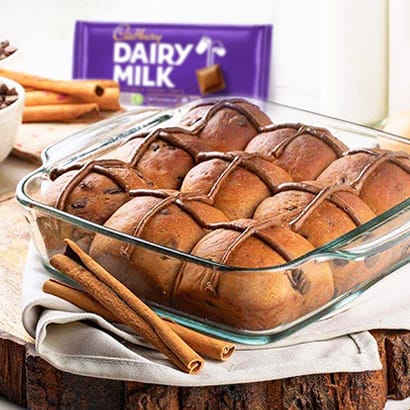CHOCOLATE HOT CROSS BUNS 