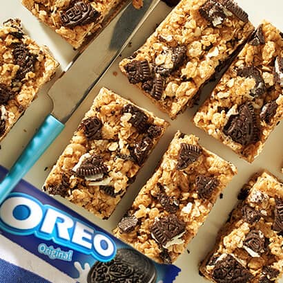 EASY OREO OAT BARS