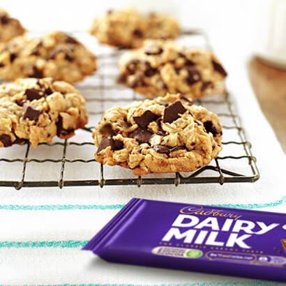 CHEWY CADBURY OATMEAL COOKIES