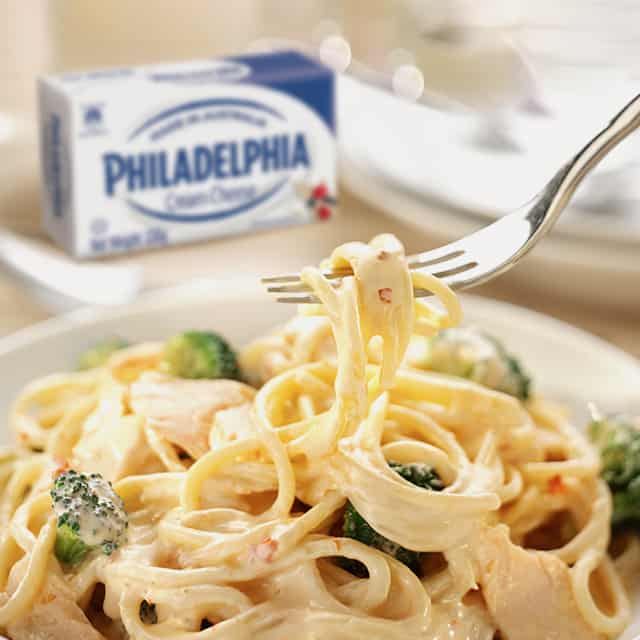 SALMON AND BROCCOLI SPAGHETTI