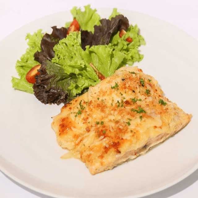 CHEESY BAKED SALMON