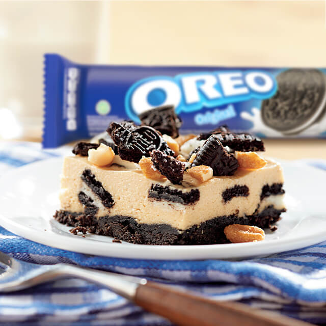 CREAMY PB & OREO CHEESECAKE