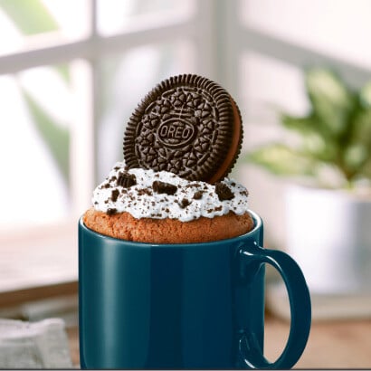 https://www.twistandmake.com/hubfs/twist-and-make-images/New-Twist-and-Make-Recipes/410-Images/177-oreo-mug-cake.jpg